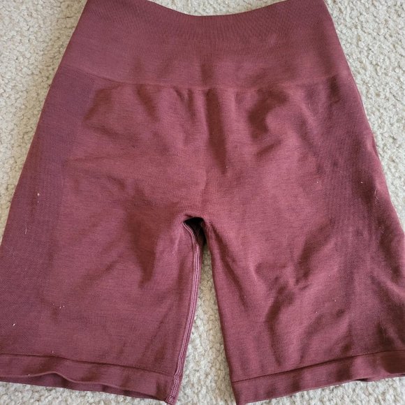 Alphalete Pants - Alphalete Amplify Bike Shorts Copper OG